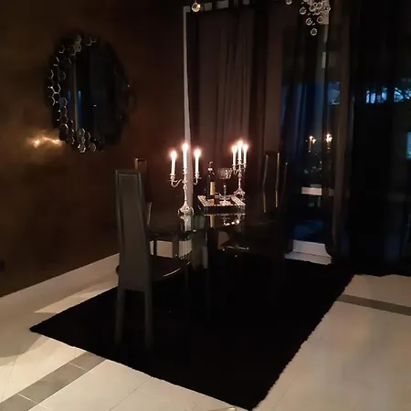 Maison *