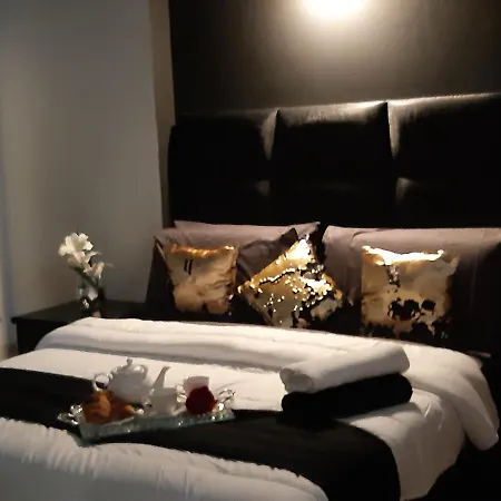 Maison Apartment
